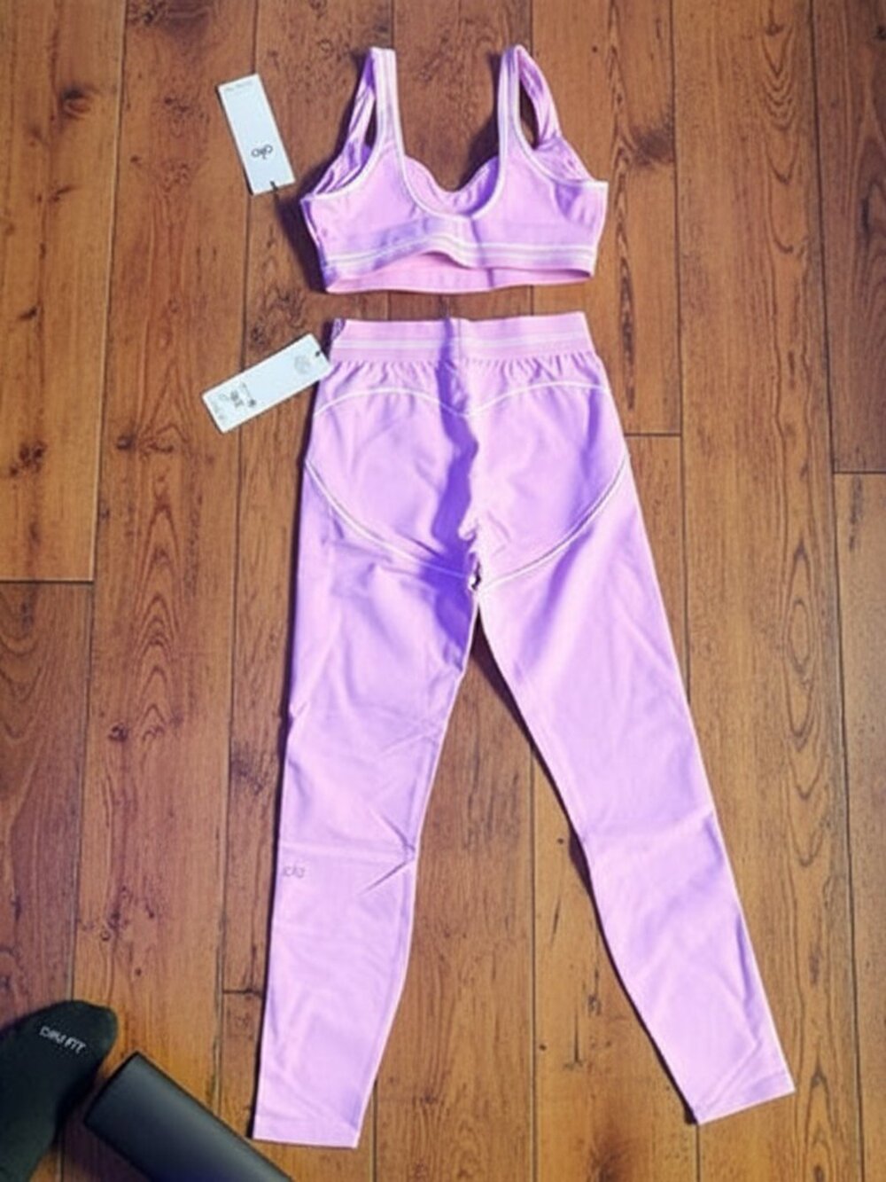 Alo Pink Airbrush Leggings And Sports Bra Set